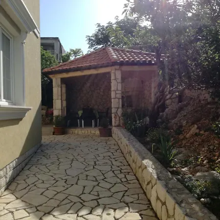 Grozdana 公寓 *